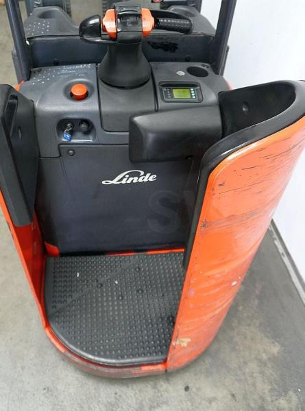 Linde D 14 SP 133 - Stacker: picture 3 Linde D 14 SP 133 - Stacker: picture 3