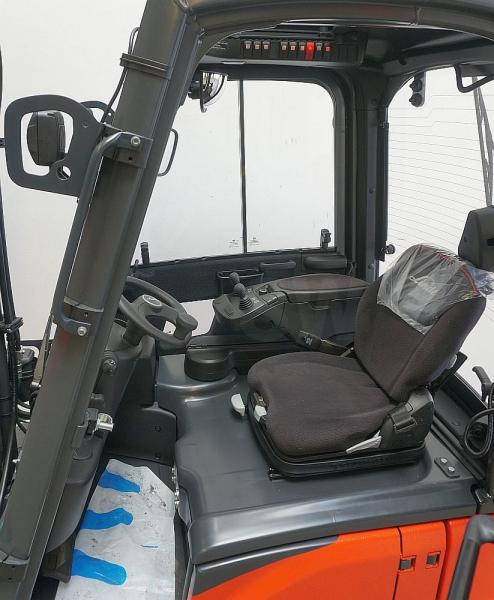 Linde E 16 C EVO 386-02 - Electric forklift: picture 3 Linde E 16 C EVO 386-02 - Electric forklift: picture 3