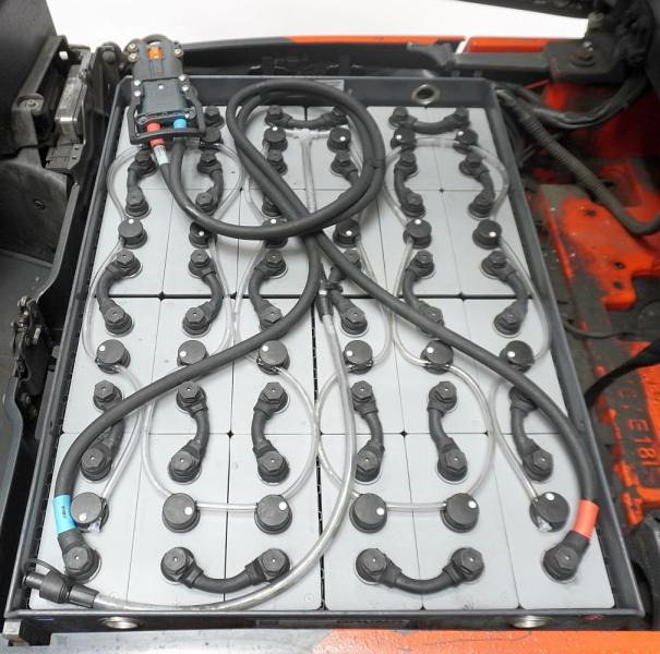 Linde E 16 EVO 386-02 - Electric forklift: picture 5 Linde E 16 EVO 386-02 - Electric forklift: picture 5