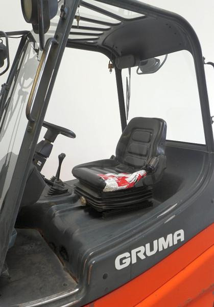 Linde E 30 336-02 - Electric forklift: picture 3 Linde E 30 336-02 - Electric forklift: picture 3
