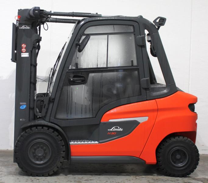 Linde H 30 D 1202 - Diesel forklift: picture 3 Linde H 30 D 1202 - Diesel forklift: picture 3