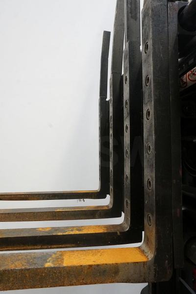 Linde H 30 T EVO 393-02 - LPG forklift: picture 5 Linde H 30 T EVO 393-02 - LPG forklift: picture 5
