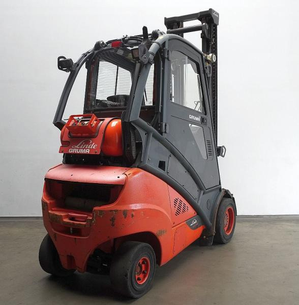 Linde H 35 T EVO 393-02 - LPG forklift: picture 2 Linde H 35 T EVO 393-02 - LPG forklift: picture 2