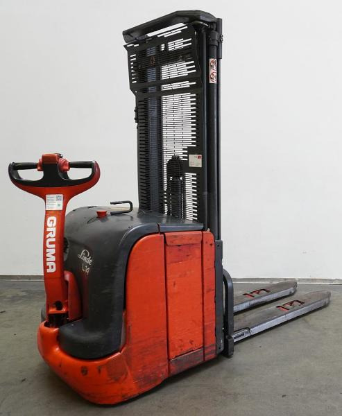 Stacker Linde L 14 372-03: picture 1