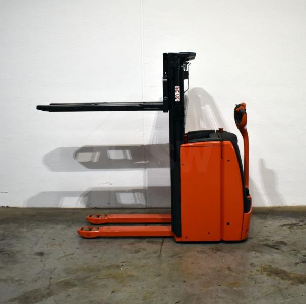 Linde L 16 1173 - Stacker: picture 3 Linde L 16 1173 - Stacker: picture 3