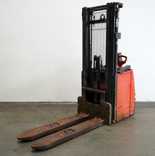 Linde L 20 i 1173 - Stacker: picture 2 Linde L 20 i 1173 - Stacker: picture 2