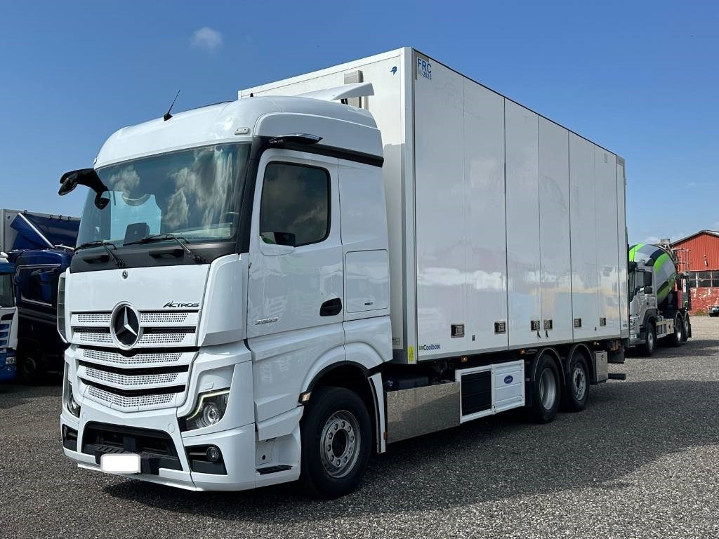 Mercedes-Benz Actros 2553 serie 7795 - Refrigerator truck: picture 1 Mercedes-Benz Actros 2553 serie 7795 - Refrigerator truck: picture 1