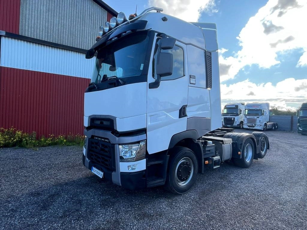 Renault T serie nr 0153 - Tractor unit: picture 1 Renault T serie nr 0153 - Tractor unit: picture 1
