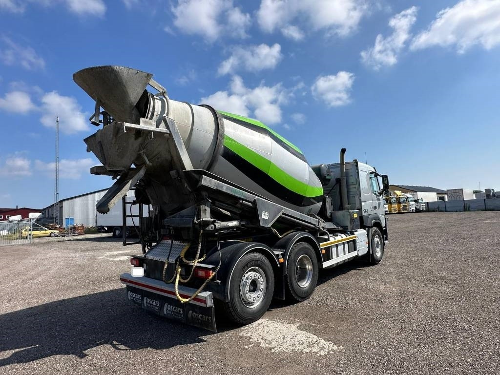 Volvo FM 6*2 370 serie 8607 - Concrete mixer truck: picture 4 Volvo FM 6*2 370 serie 8607 - Concrete mixer truck: picture 4