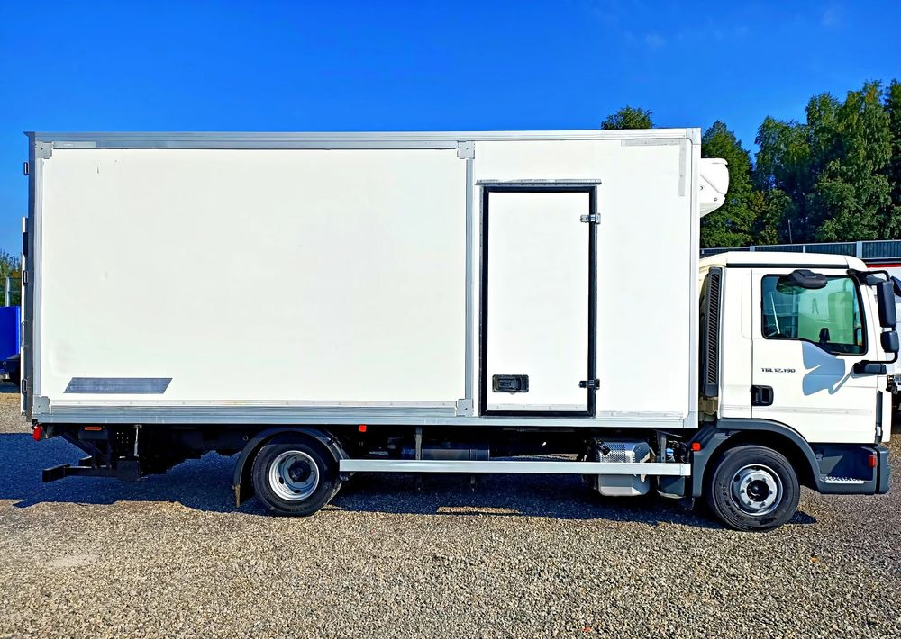 MAN TGL 12.190 EURO 6 Chłodnia Xarios 500 Winda 1500kg - Refrigerator truck: picture 4 MAN TGL 12.190 EURO 6 Chłodnia Xarios 500 Winda 1500kg - Refrigerator truck: picture 4