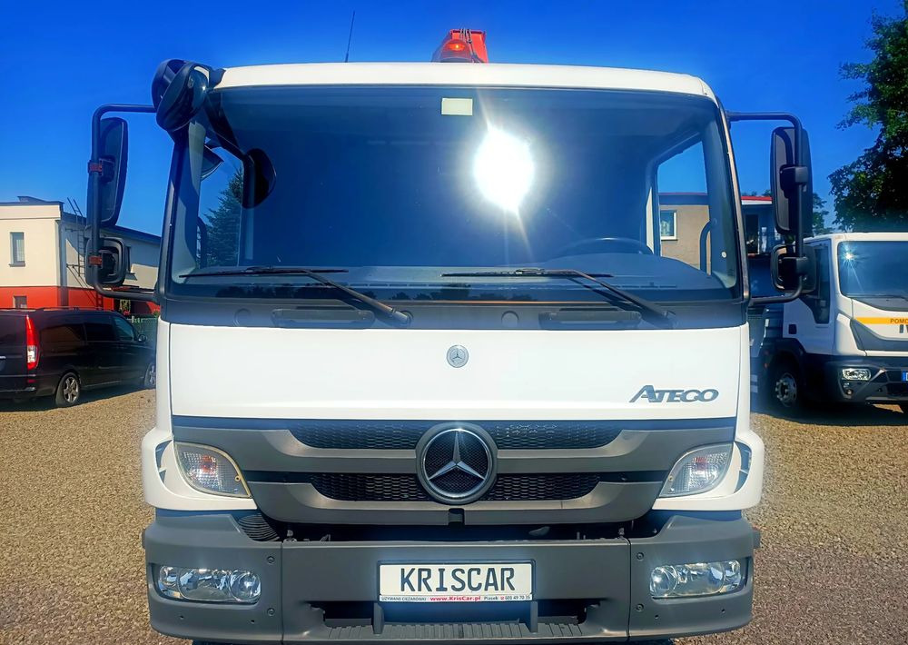 Mercedes-Benz Atego 1318N Wywrotka Żuraw Dżwig HDS Fassi F95 - Tipper: picture 4 Mercedes-Benz Atego 1318N Wywrotka Żuraw Dżwig HDS Fassi F95 - Tipper: picture 4