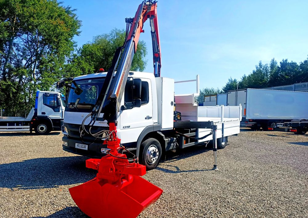 Mercedes-Benz Atego 1318N Wywrotka Żuraw Dżwig HDS Fassi F95 - Tipper: picture 3 Mercedes-Benz Atego 1318N Wywrotka Żuraw Dżwig HDS Fassi F95 - Tipper: picture 3