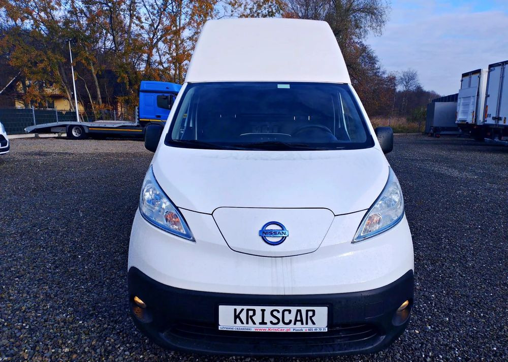 Nissan ENV 200 Maxi - Small van, Electric van: picture 2 Nissan ENV 200 Maxi - Small van, Electric van: picture 2