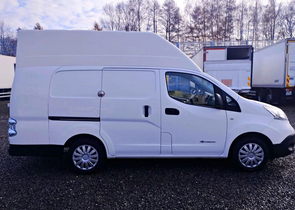 Nissan ENV 200 Maxi - Small van, Electric van: picture 4 Nissan ENV 200 Maxi - Small van, Electric van: picture 4