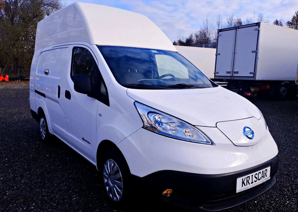 Nissan ENV 200 Maxi - Small van, Electric van: picture 3 Nissan ENV 200 Maxi - Small van, Electric van: picture 3