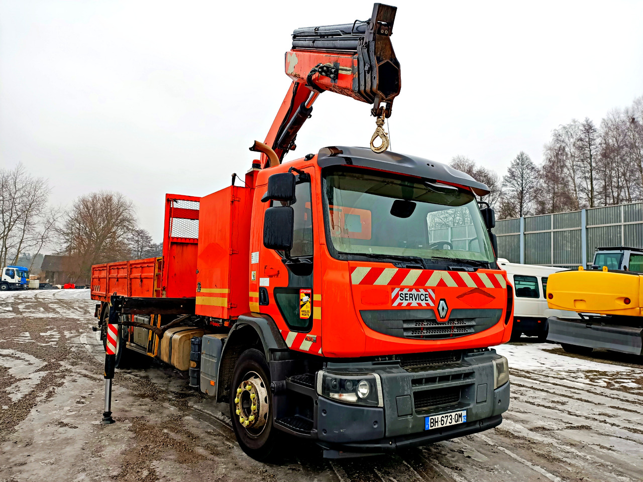 RENAULT Premium 430 DXI Hds Fassi Skrzynia - Crane truck: picture 2 RENAULT Premium 430 DXI Hds Fassi Skrzynia - Crane truck: picture 2