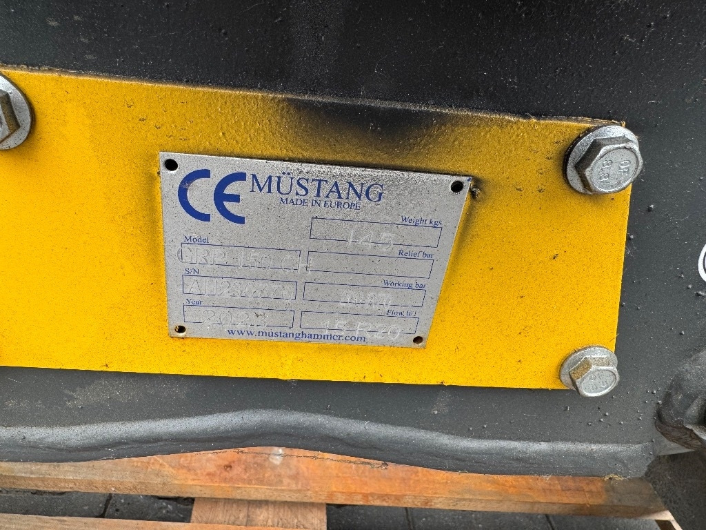 Mustang GRP 150 CH - Grapple for Construction machinery: picture 3 Mustang GRP 150 CH - Grapple for Construction machinery: picture 3