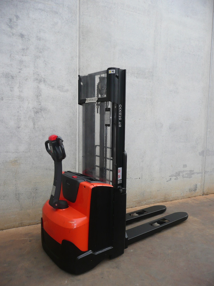 BT SWE 100 1300x570mm - Stacker: picture 3 BT SWE 100 1300x570mm - Stacker: picture 3