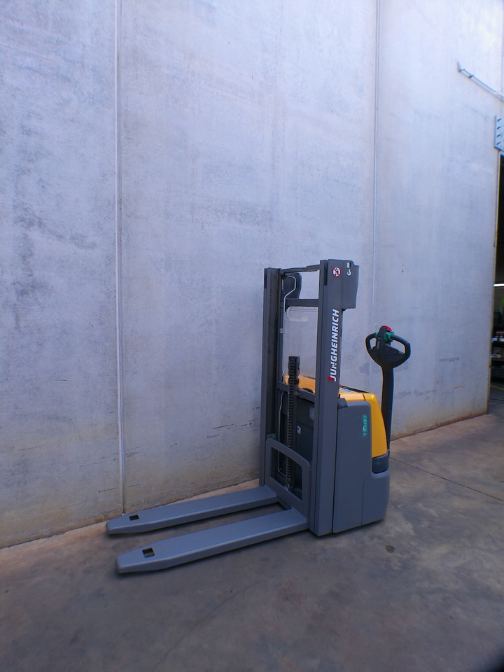 Jungheinrich EJC 110 250 ZZ - Stacker: picture 2 Jungheinrich EJC 110 250 ZZ - Stacker: picture 2