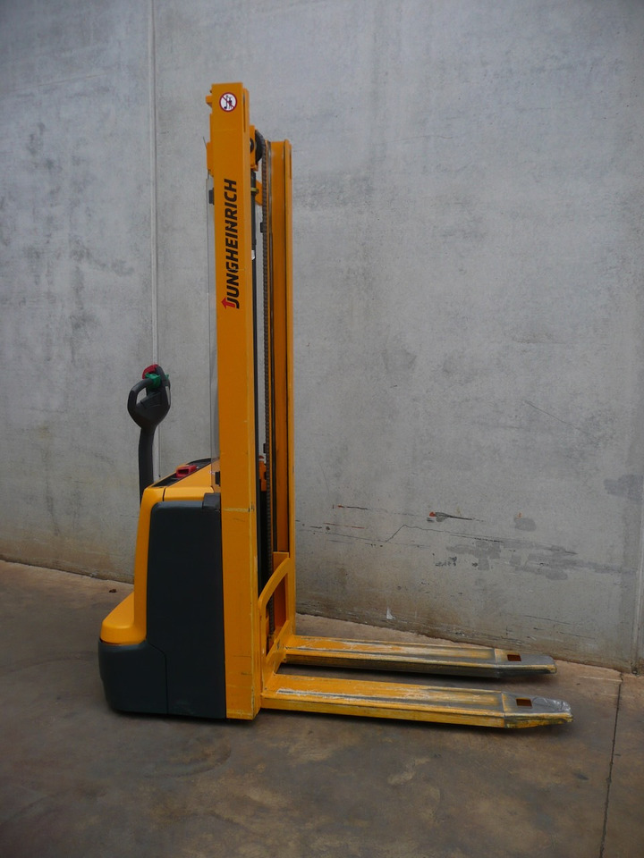 Jungheinrich EJC 110 360 ZT - Stacker: picture 4 Jungheinrich EJC 110 360 ZT - Stacker: picture 4