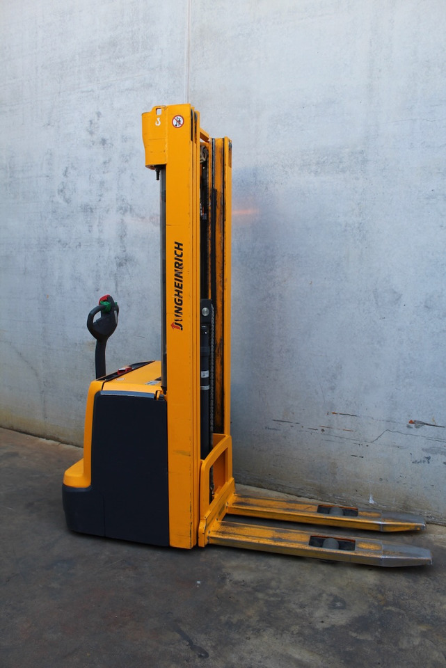 Jungheinrich EJC 214 535 DZ - Stacker: picture 4 Jungheinrich EJC 214 535 DZ - Stacker: picture 4