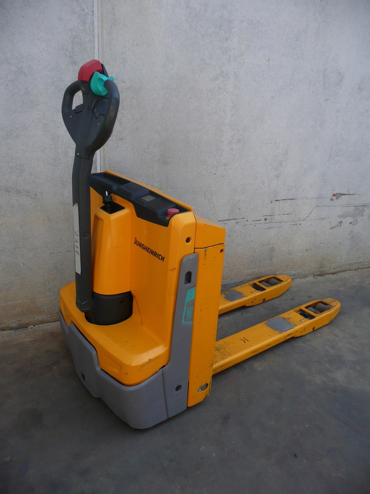 Jungheinrich EJE 116i LI-ION - Pallet truck: picture 3 Jungheinrich EJE 116i LI-ION - Pallet truck: picture 3