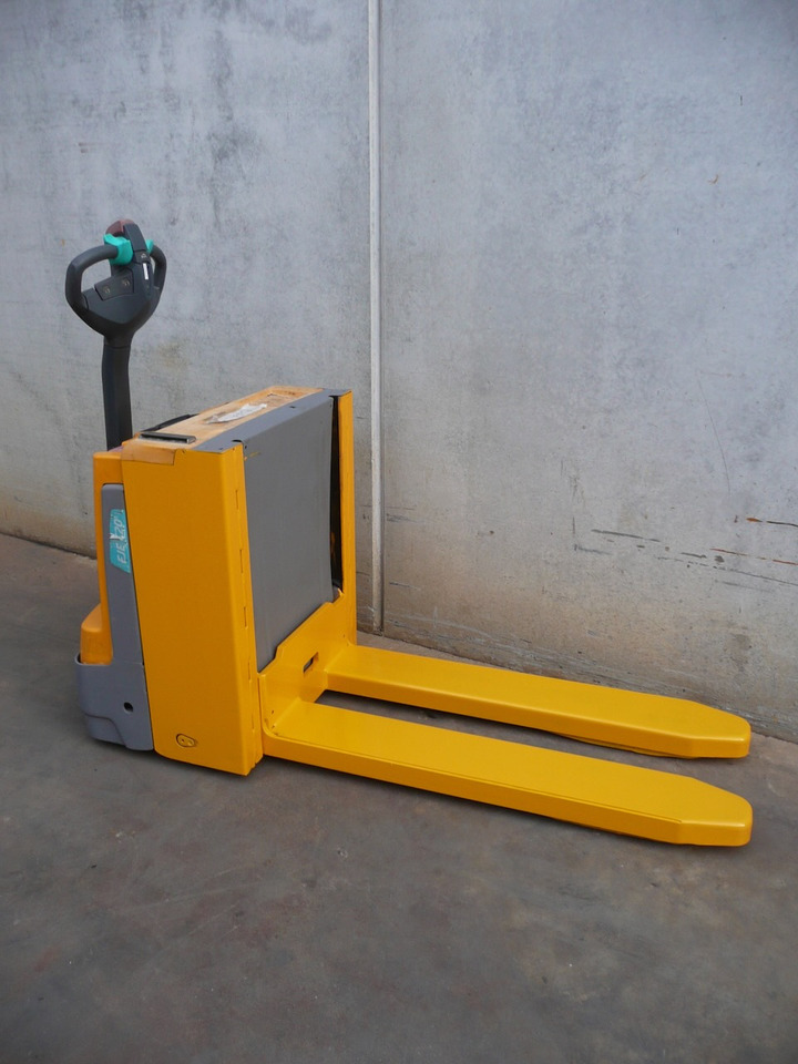 Jungheinrich EJE C20 - Pallet truck: picture 4 Jungheinrich EJE C20 - Pallet truck: picture 4
