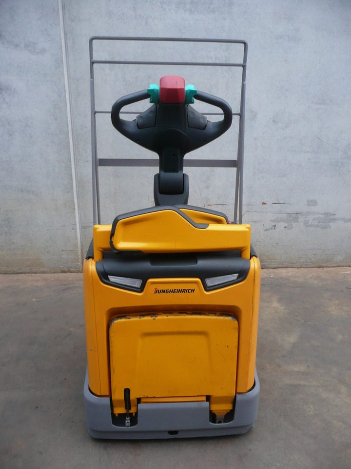 Jungheinrich ERE 120 FRUTERA - Pallet truck: picture 5 Jungheinrich ERE 120 FRUTERA - Pallet truck: picture 5