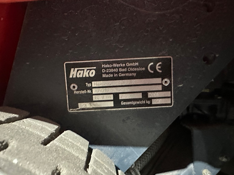 Hako B 750 R SOLD - Scrubber dryer: picture 3 Hako B 750 R SOLD - Scrubber dryer: picture 3