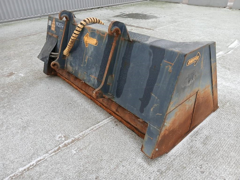 Drivex SS 1800-BM, Sandspridarskopa, V: 1800L, B:2450mm - Bucket for Construction machinery: picture 3 Drivex SS 1800-BM, Sandspridarskopa, V: 1800L, B:2450mm - Bucket for Construction machinery: picture 3