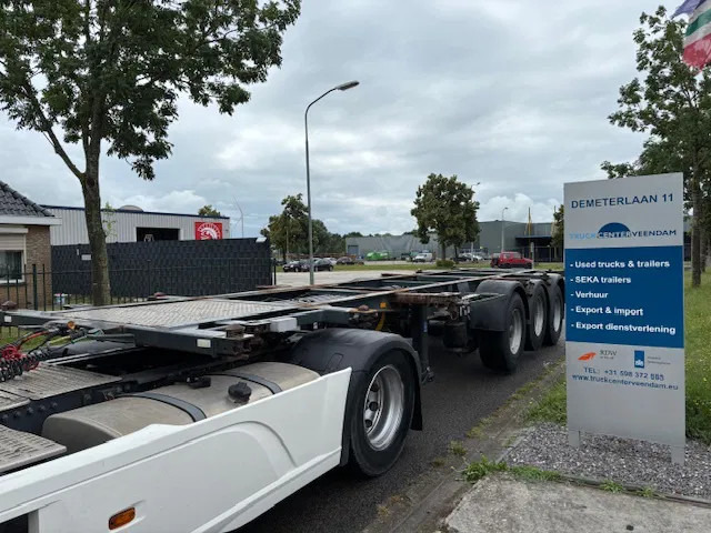 Pacton Containerchassis 20/30ft 2 lift axles ADR TuV 09-2025 - Container transporter/ Swap body semi-trailer: picture 1 Pacton Containerchassis 20/30ft 2 lift axles ADR TuV 09-2025 - Container transporter/ Swap body semi-trailer: picture 1
