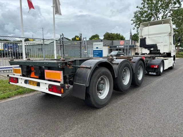 Pacton Containerchassis 20/30ft 2 lift axles ADR TuV 09-2025 - Container transporter/ Swap body semi-trailer: picture 4 Pacton Containerchassis 20/30ft 2 lift axles ADR TuV 09-2025 - Container transporter/ Swap body semi-trailer: picture 4