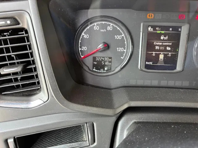 Box truck Scania P280 Closed box taillift 2000 kg Fuel CNG ADR 2 units in stock: picture 14 Box truck Scania P280 Closed box taillift 2000 kg Fuel CNG ADR 2 units in stock: picture 14