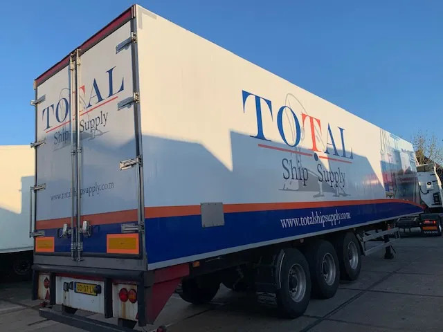 Vogelzang Closed box insulated lift axle MOT 06-2026 TOP Condition - Closed box semi-trailer: picture 4 Vogelzang Closed box insulated lift axle MOT 06-2026 TOP Condition - Closed box semi-trailer: picture 4