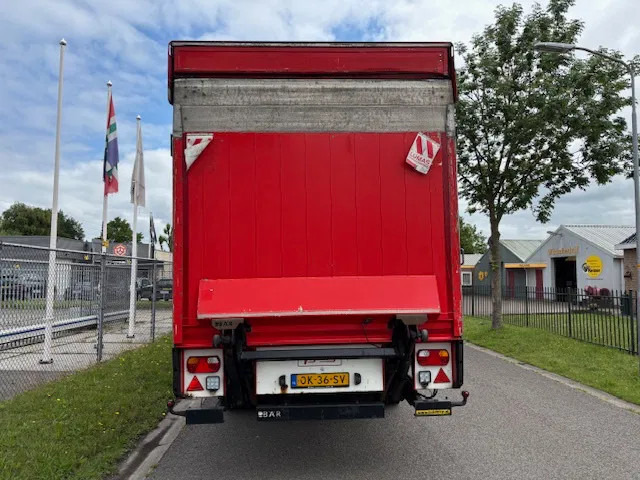 Vogelzang Closed box steering axle 2.5 ton taillift set batteries - Closed box semi-trailer: picture 5 Vogelzang Closed box steering axle 2.5 ton taillift set batteries - Closed box semi-trailer: picture 5