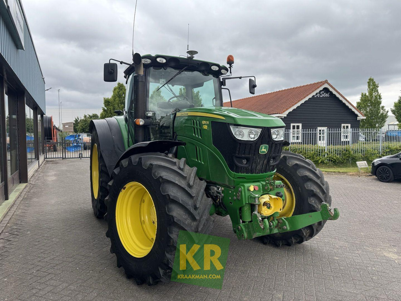 Farm tractor 6150R John Deere: picture 10