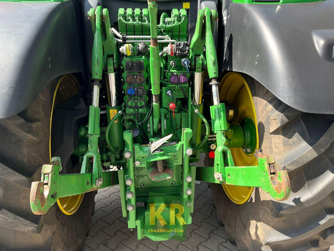 6155R John Deere - Farm tractor: picture 3 6155R John Deere - Farm tractor: picture 3