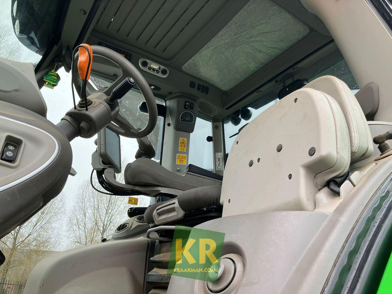 Agrotron 6150 TTV tractor Deutz Fahr - Farm tractor: picture 3 Agrotron 6150 TTV tractor Deutz Fahr - Farm tractor: picture 3