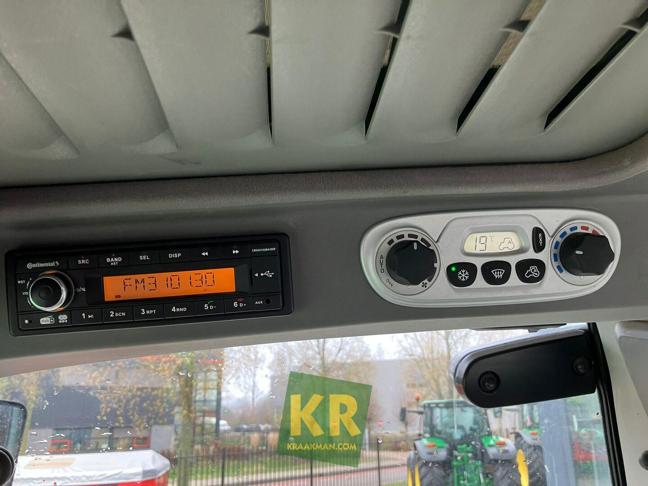 Deutz Fahr Agrotron 6150 TTV tractor - Farm tractor: picture 4 Deutz Fahr Agrotron 6150 TTV tractor - Farm tractor: picture 4