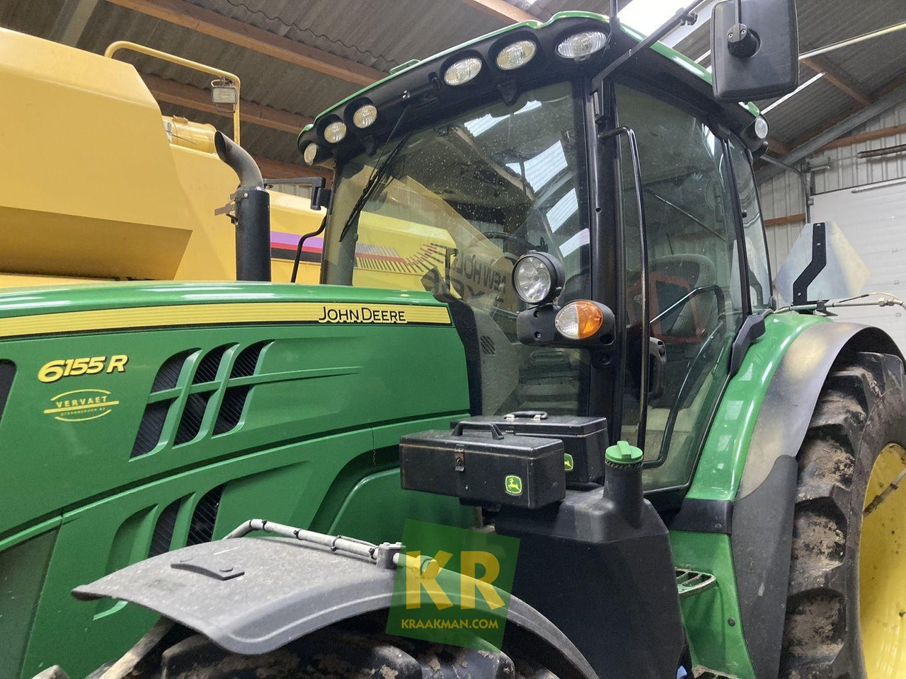 John Deere 6155R - Farm tractor: picture 2 John Deere 6155R - Farm tractor: picture 2