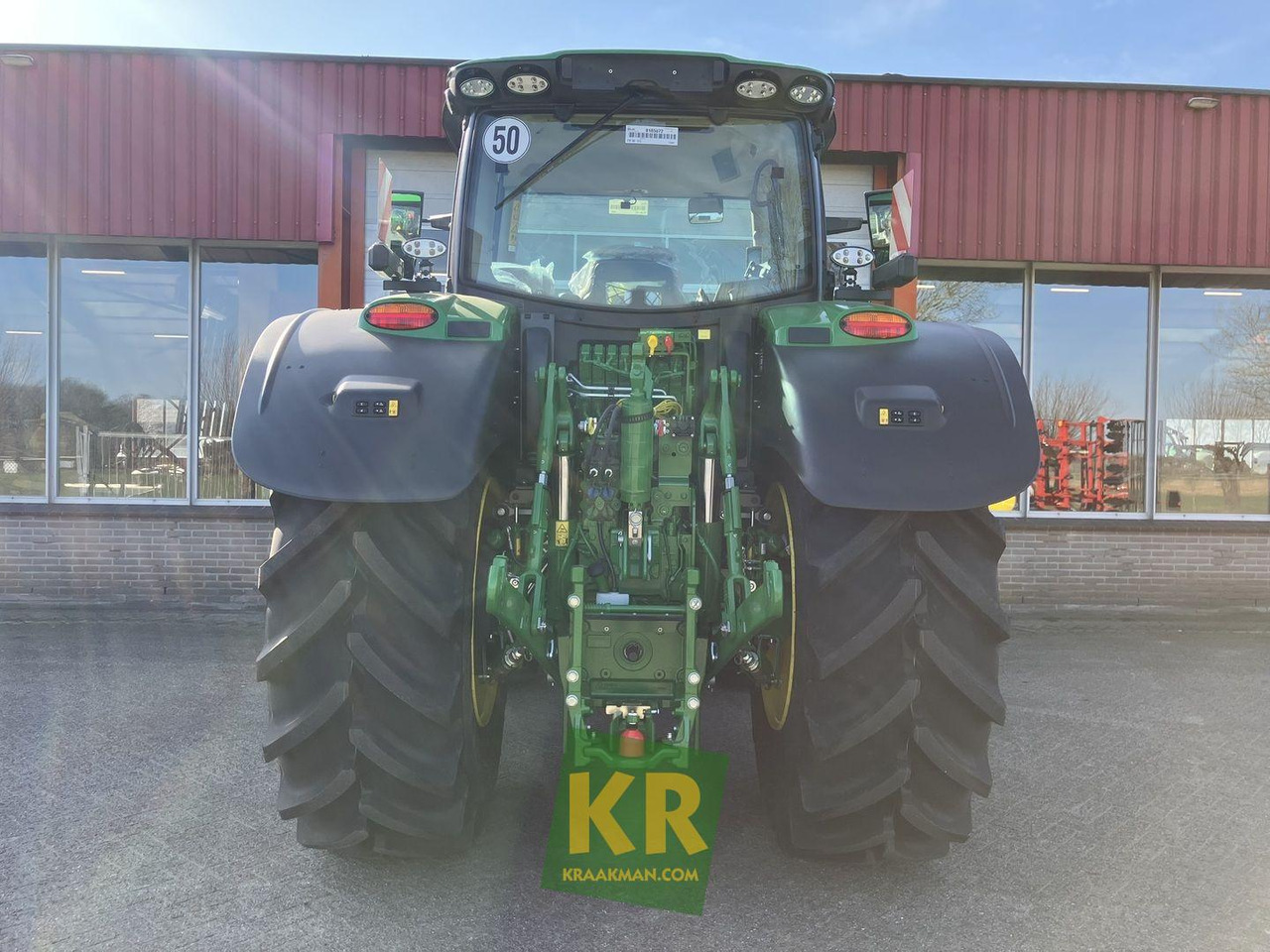 John Deere 6R 175 - Farm tractor: picture 4 John Deere 6R 175 - Farm tractor: picture 4