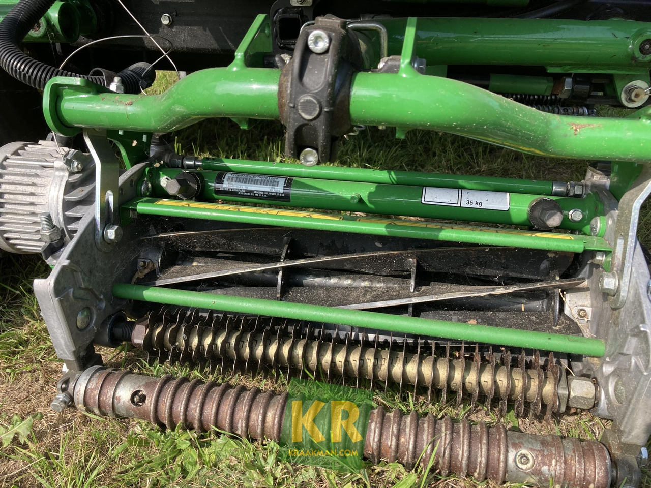 John Deere 8000A E-CUT - Garden mower: picture 4 John Deere 8000A E-CUT - Garden mower: picture 4