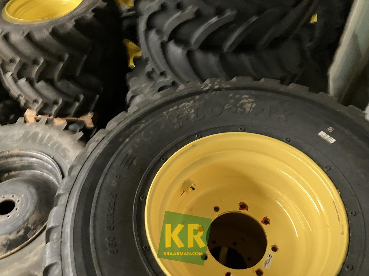 Overige Overige banden - Wheel and tire package for Agricultural machinery: picture 3 Overige Overige banden - Wheel and tire package for Agricultural machinery: picture 3