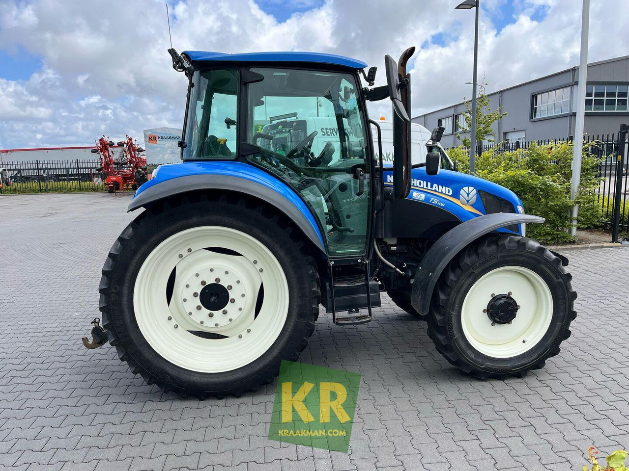 T5.105 New Holland - Farm tractor: picture 4 T5.105 New Holland - Farm tractor: picture 4