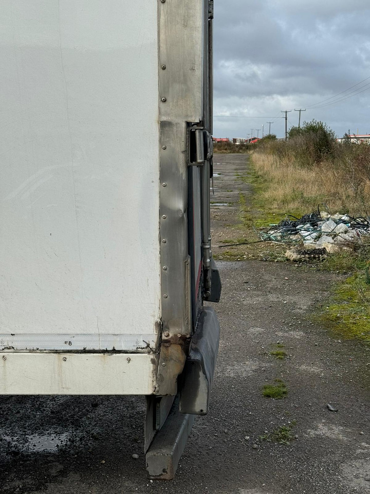 Refrigerator semi-trailer Gray and Adams 2012 Vector 1950MT – PR2905: picture 10 Refrigerator semi-trailer Gray and Adams 2012 Vector 1950MT – PR2905: picture 10