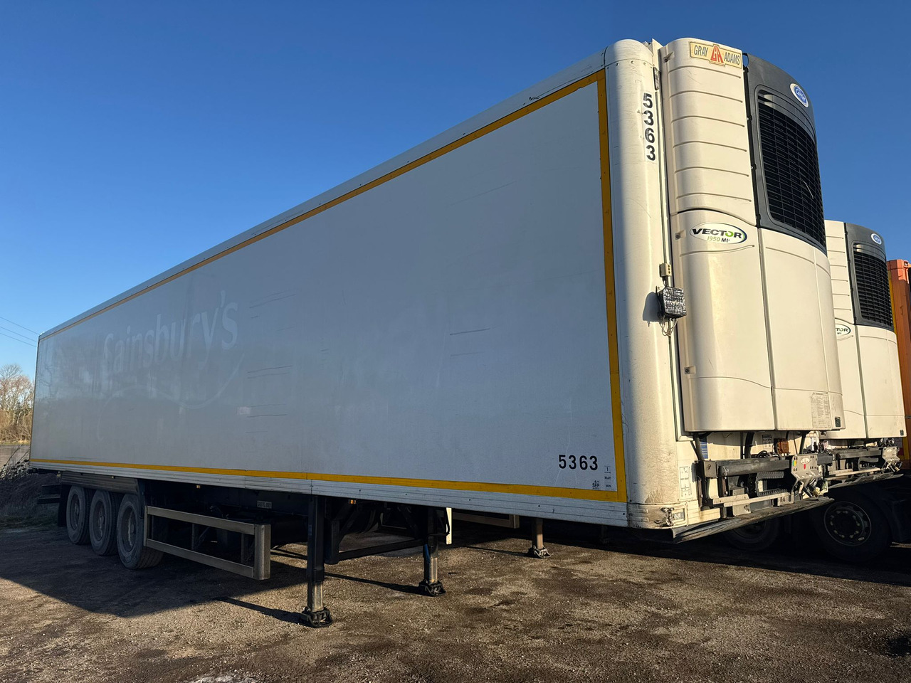 Gray and Adams 2014 Vector 1950 MT - Refrigerator semi-trailer: picture 3 Gray and Adams 2014 Vector 1950 MT - Refrigerator semi-trailer: picture 3