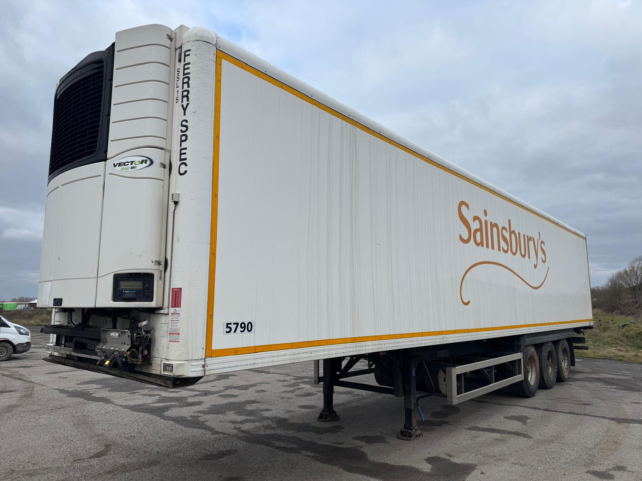 Gray and Adams 2015 Vector 1950 MT - Refrigerator semi-trailer: picture 1 Gray and Adams 2015 Vector 1950 MT - Refrigerator semi-trailer: picture 1