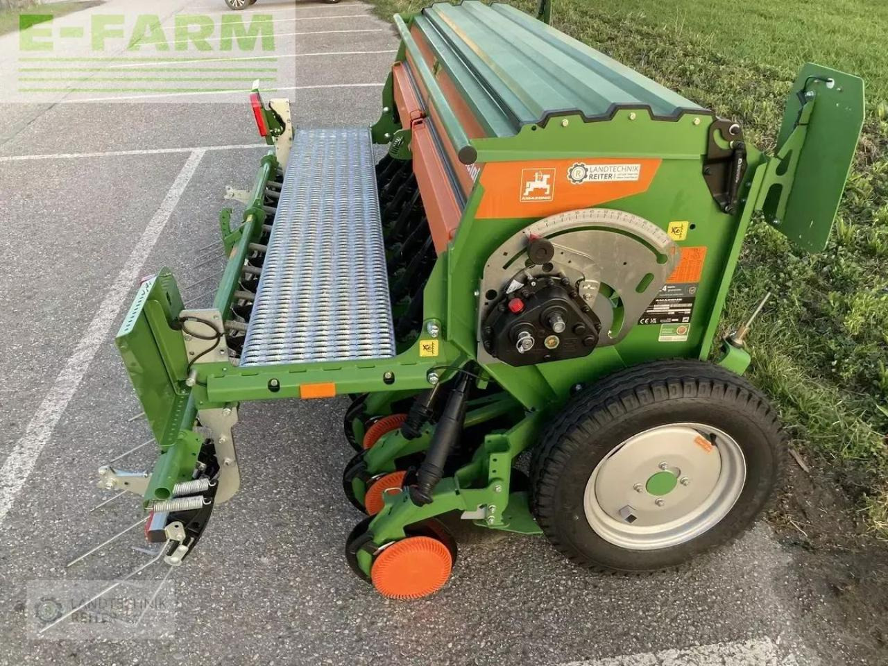 Seed drill Amazone d9 3000 spezial: picture 8