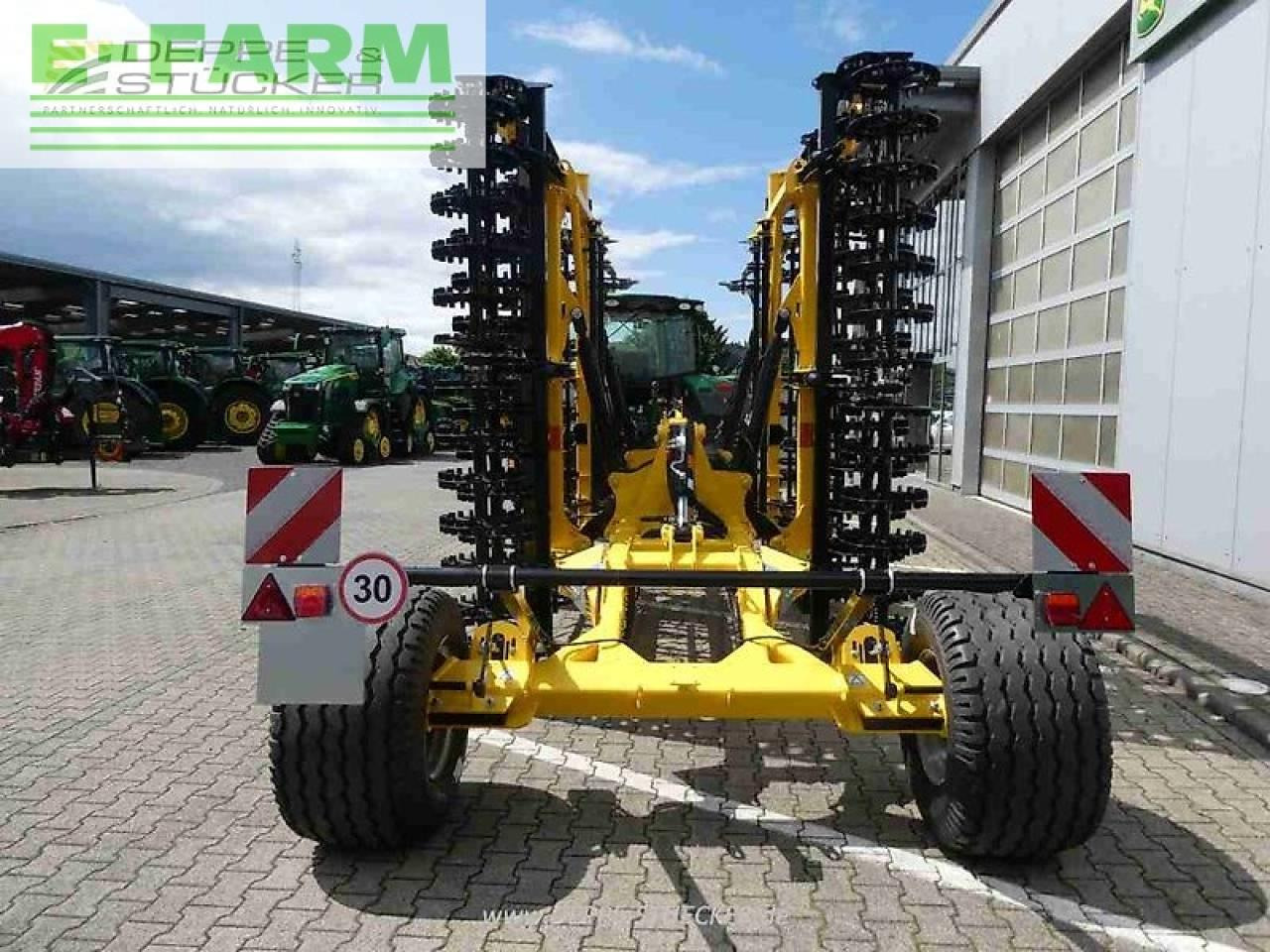 Bednar swifter so 6000 profi - Combine seed drill: picture 3 Bednar swifter so 6000 profi - Combine seed drill: picture 3