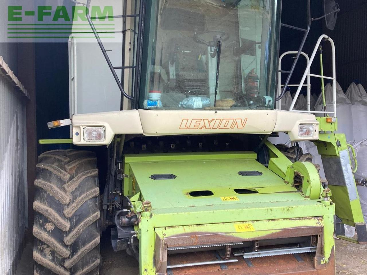 CLAAS LEXION 480 - Combine harvester: picture 4 CLAAS LEXION 480 - Combine harvester: picture 4